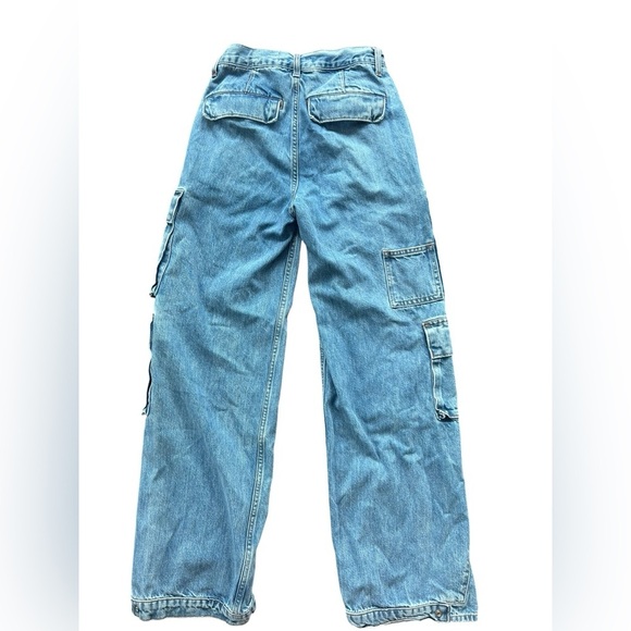 Aritzia Denim Forum The '90s Millie Hi-Rise Cargo Jean Size 23 - Picture 5 of 8